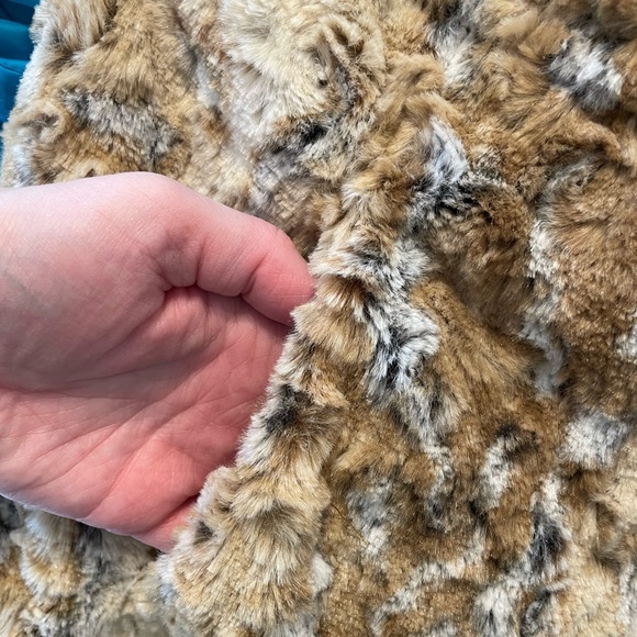 Dennis Basso Faux Fur Vest | 1X - Picture 6 of 10